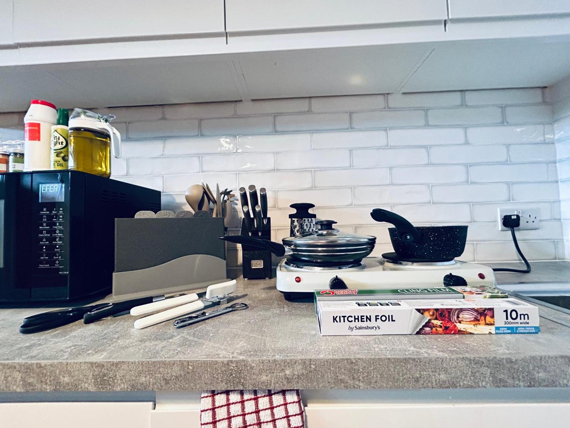 Private 2 Bed Guest House - Van Parking, M25 & A1 Connections Potters Bar Luaran gambar